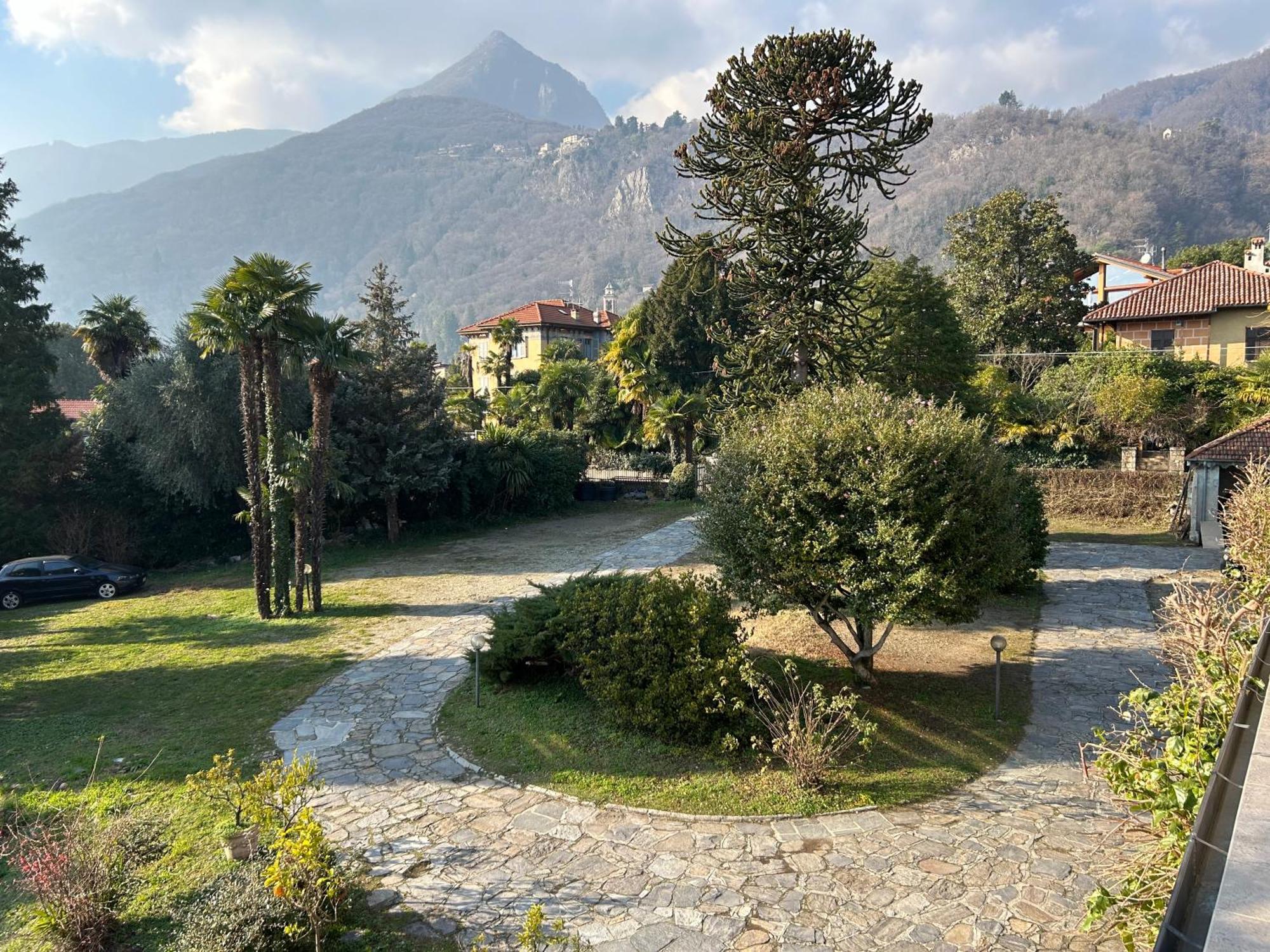 Residenza Dei Fiori Cannero Riviera Exterior foto