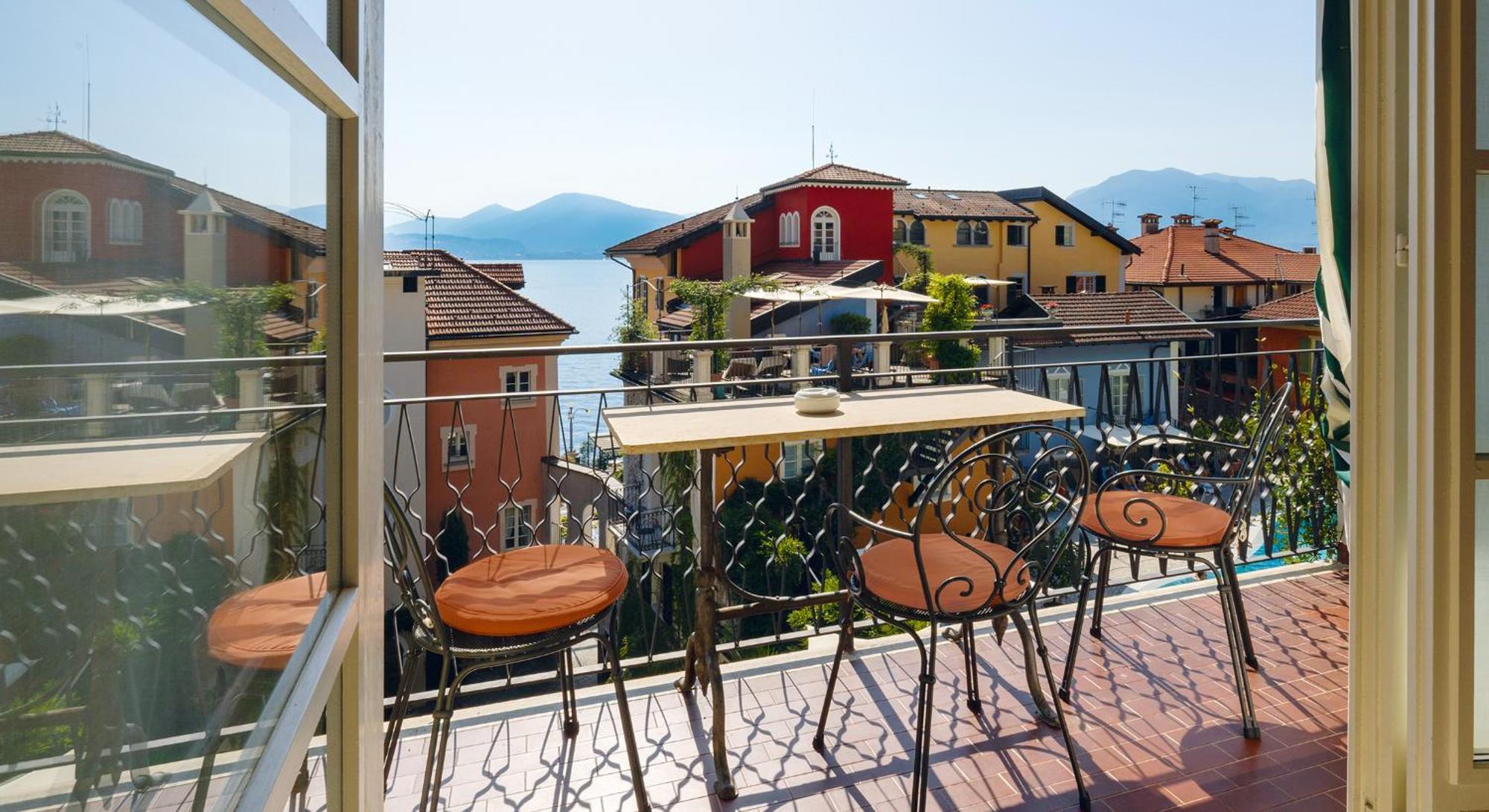Residenza Dei Fiori Cannero Riviera Exterior foto