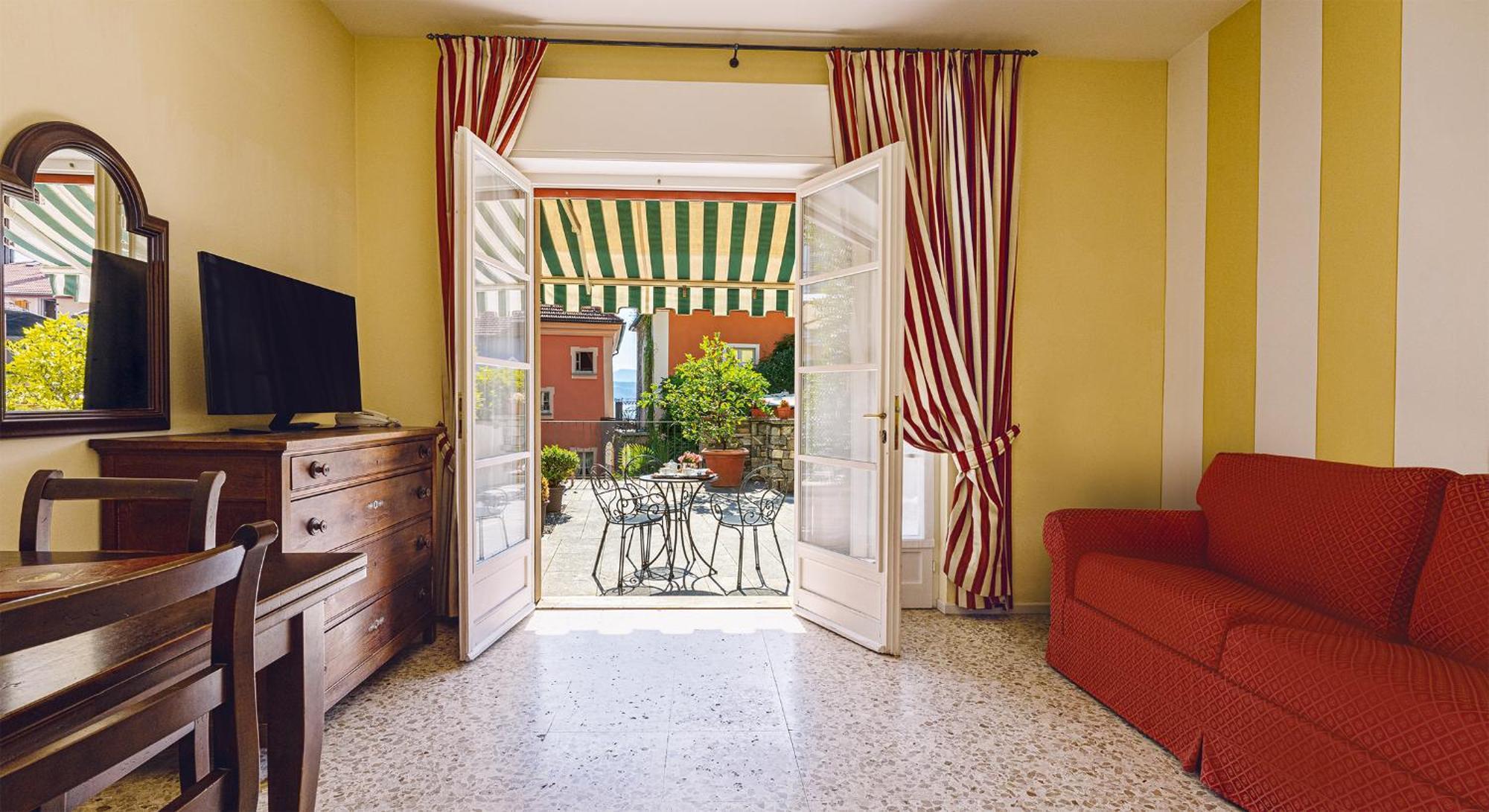 Residenza Dei Fiori Cannero Riviera Exterior foto